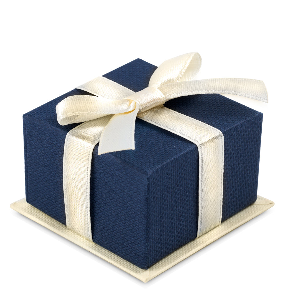 Silver heart pendant with diamond – the most beautiful gift