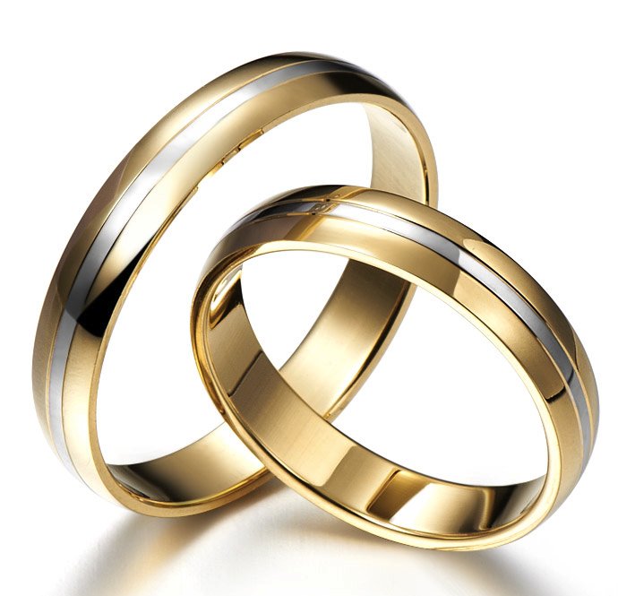 The only gold wedding rings