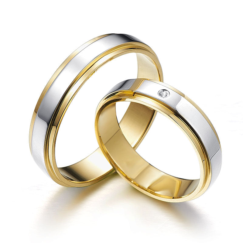 Charming gold wedding rings with diamonds