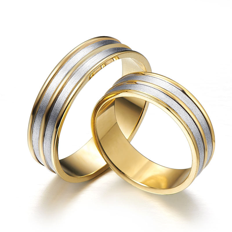 Wedding rings with an interesting combination of white and yellow gold