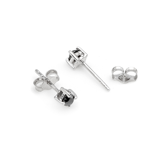 Delicate earrings with 0.40 ct black diamonds on a stud.