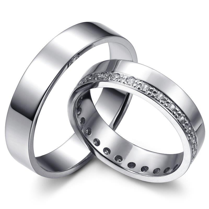 Wedding rings made of white gold with diamonds