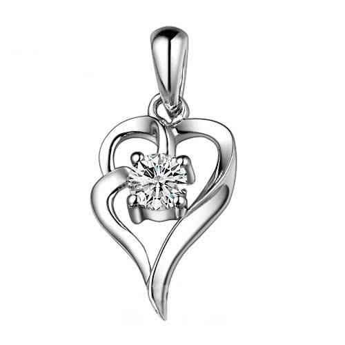 Gold pendant with diamond