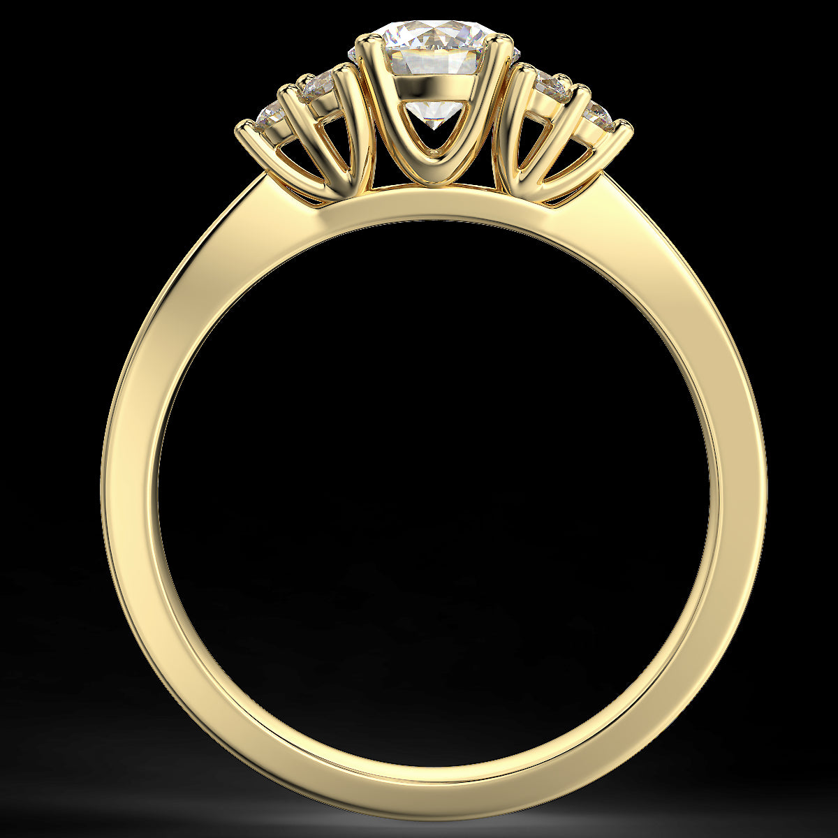 Pierścionek zaręczynowy Królowej Anny z żółtego złota z diamentami o masie 0,62 ct - widok z boku