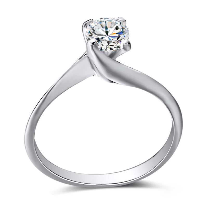 Gold engagement ring with a 0.45ct diamond