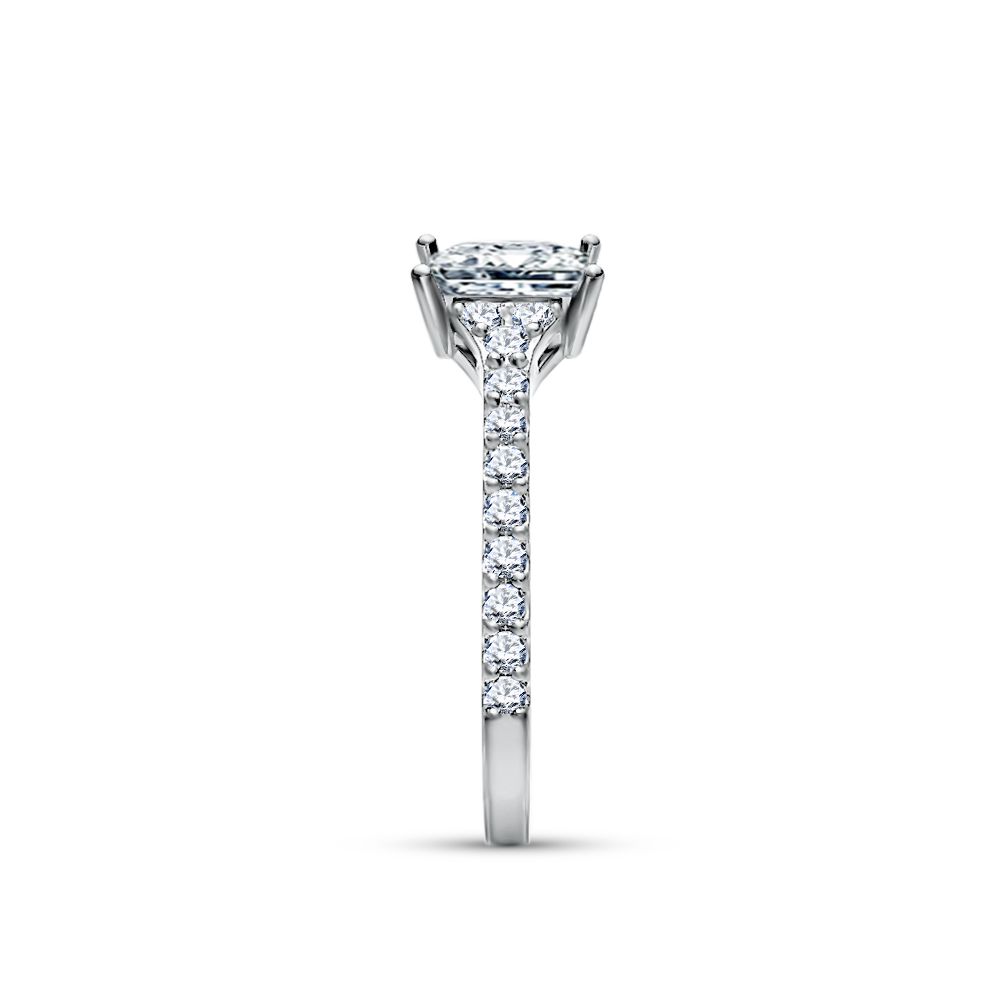 Vivette Lumière Engagement Ring