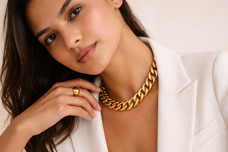 Prognoza na 2026: Chunky gold jewelry i najmodniejsze style biżuterii na nadchodzący rok