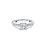 Royal Elegance - Pierścionek z diamentem o szlifie princess cut
