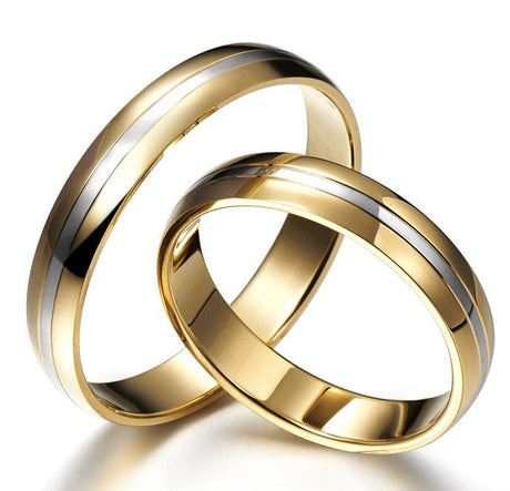 The only gold wedding rings