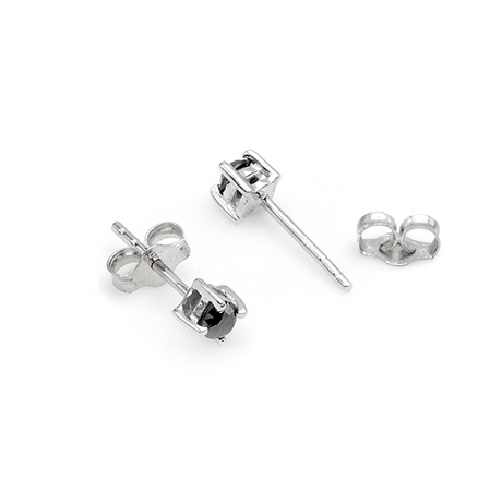Delicate earrings with 0.40 ct black diamonds on a stud.