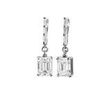 Earrings with emerald-cut diamonds
