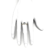 Golden Promise - Ring with an oval diamond 1.5ct