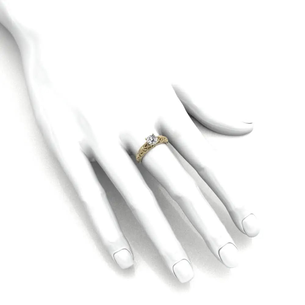 Decorative ring with a 0.50ct diamond