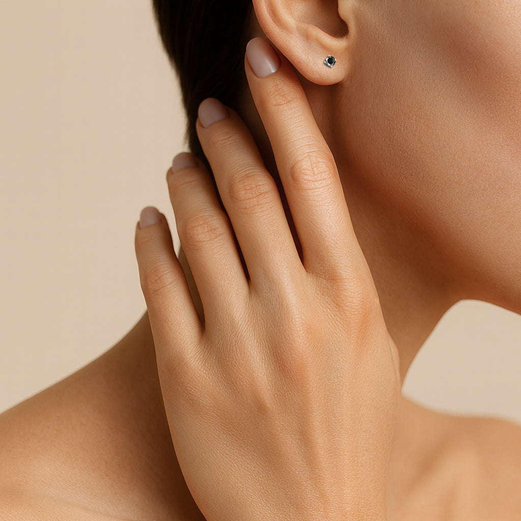 Midnight Noir - Kolczyki z czarnymi diamentami 1ctw w żółtym złocie