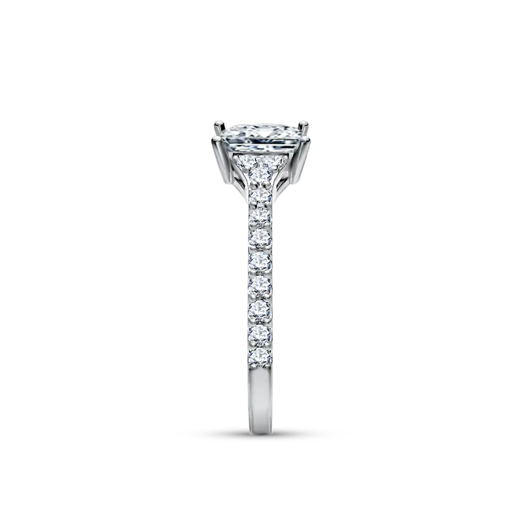Vivette Lumière Engagement Ring