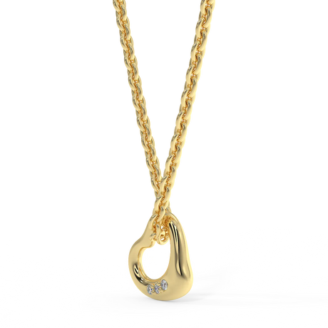 Zawieszka serduszko z żółtego złota z diamencikami