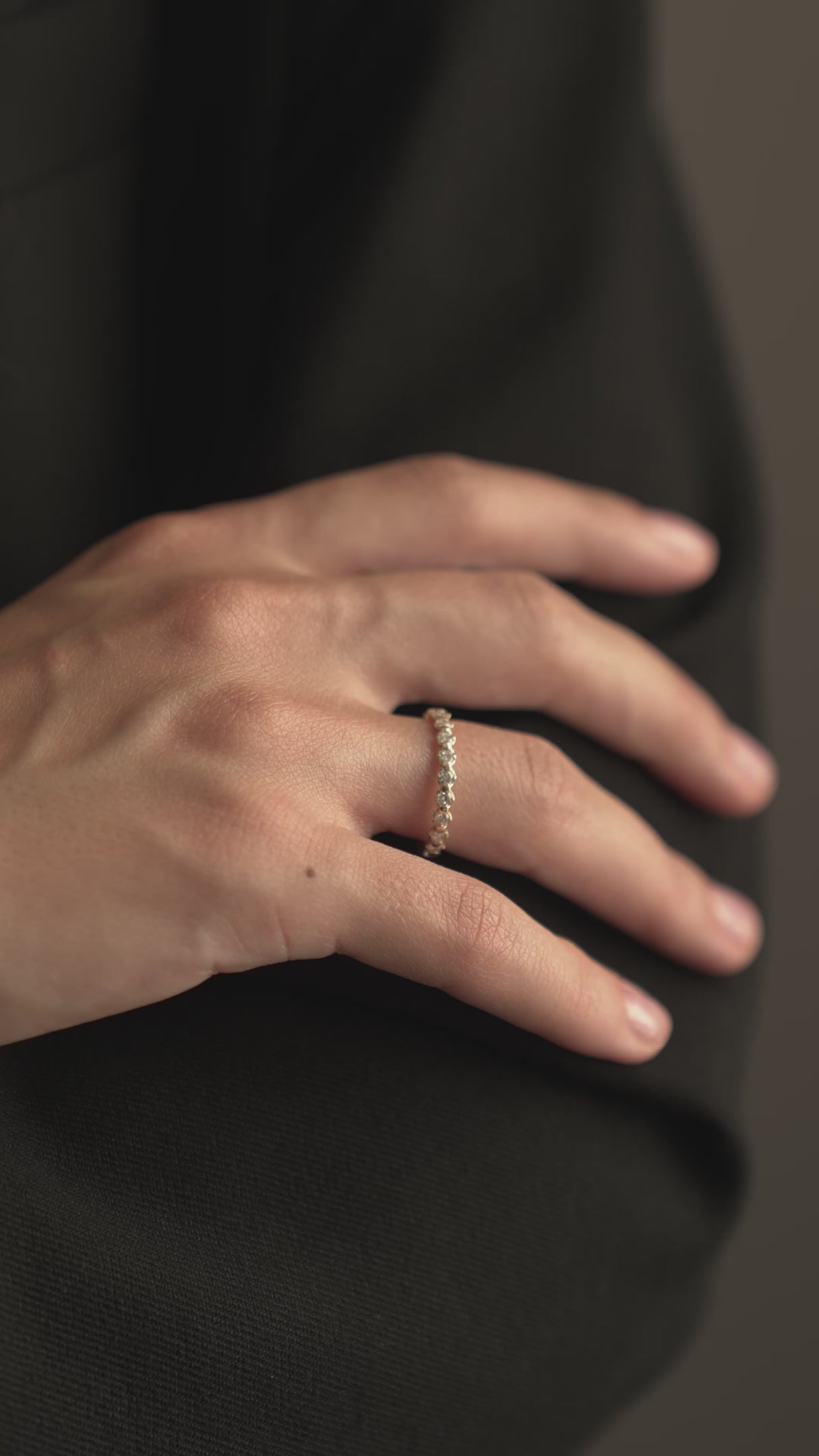 Eternal Glow - women's wedding ring with diamonds